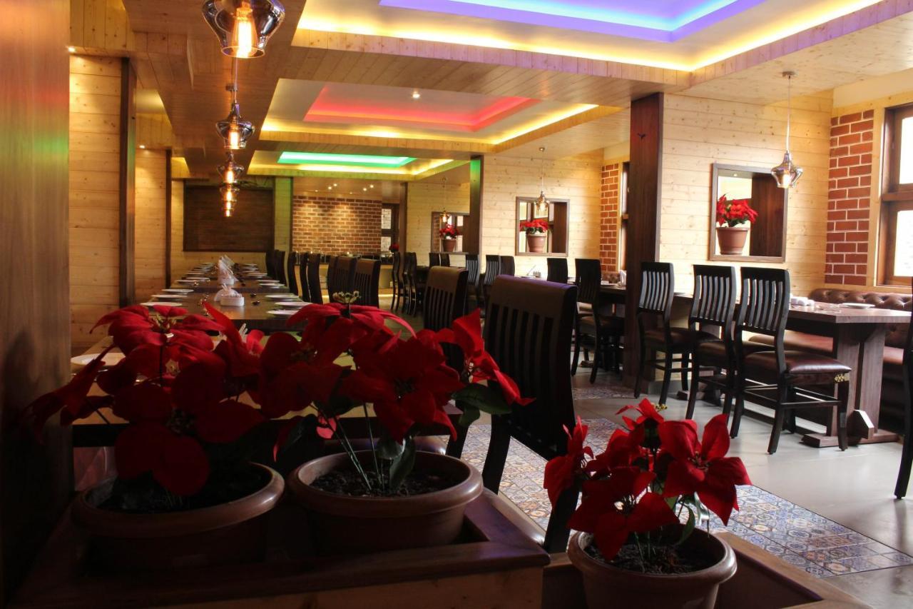 Sanderling Residency & Spa Darjeeling  Exterior foto